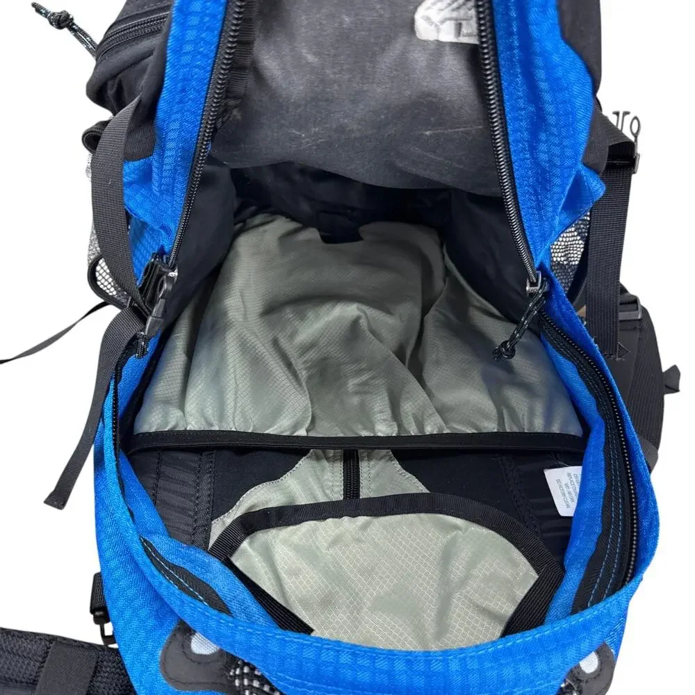 Kelty Blanca 2000 Backpack Blue Black Hiking Techwear Gorpcore Daypack Cover